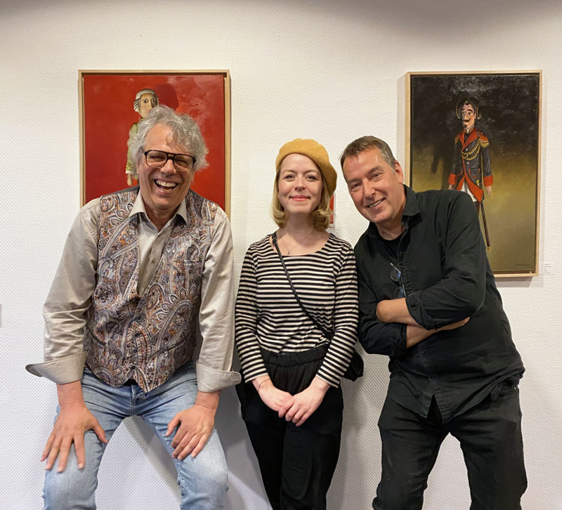 Galerist Gérard Margaritis, Intendantin Mareike Marx, Künstler Dirk Schmitt (v.l.n.r.) im Hänschen Theater.